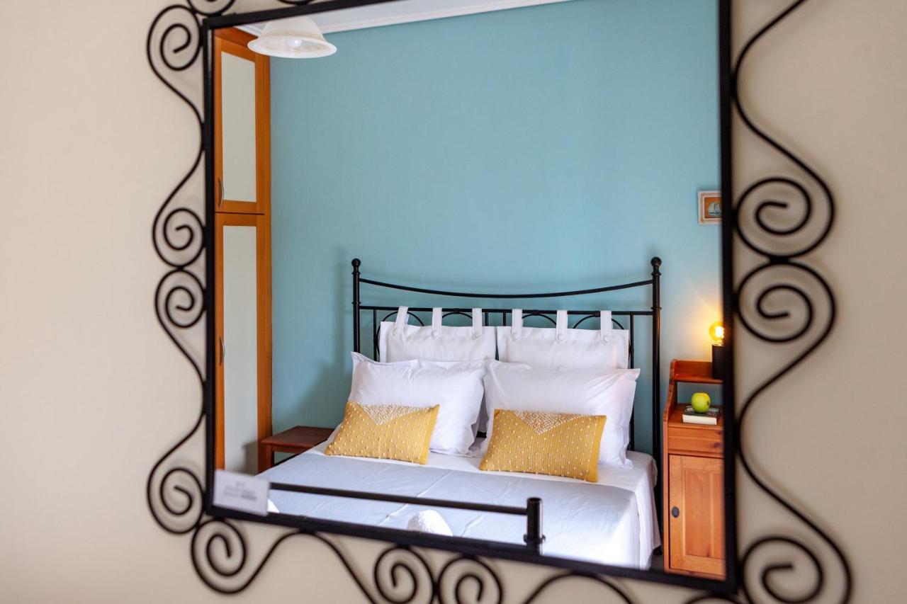 Dimeli Junior Apartment At The Beach Barbati Esterno foto